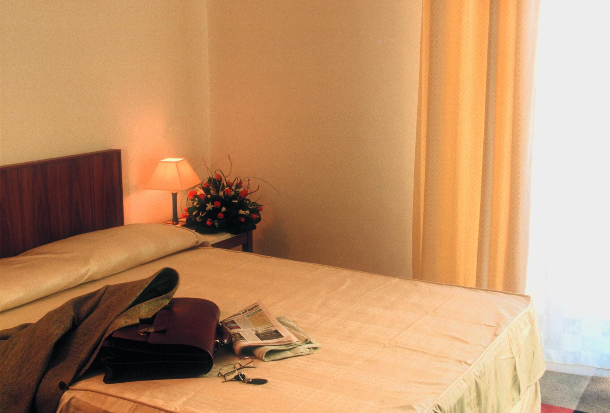 Europa Palace Hotel Мессина Экстерьер фото