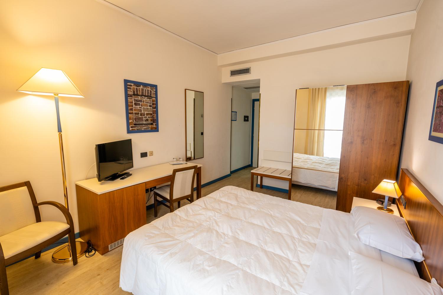 Europa Palace Hotel Мессина Экстерьер фото