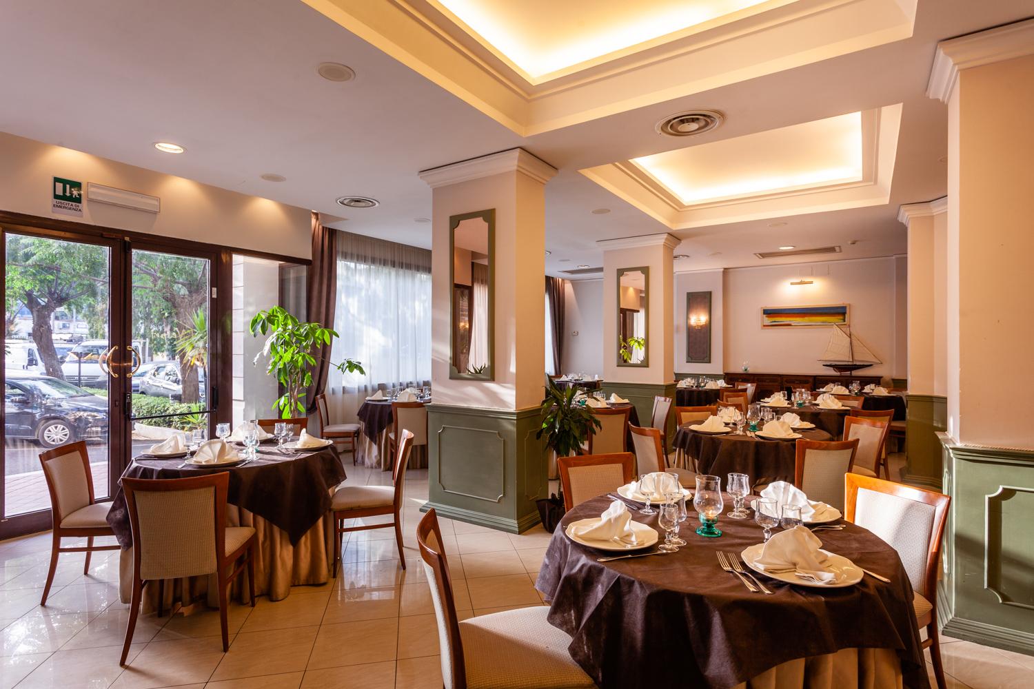 Europa Palace Hotel Мессина Экстерьер фото